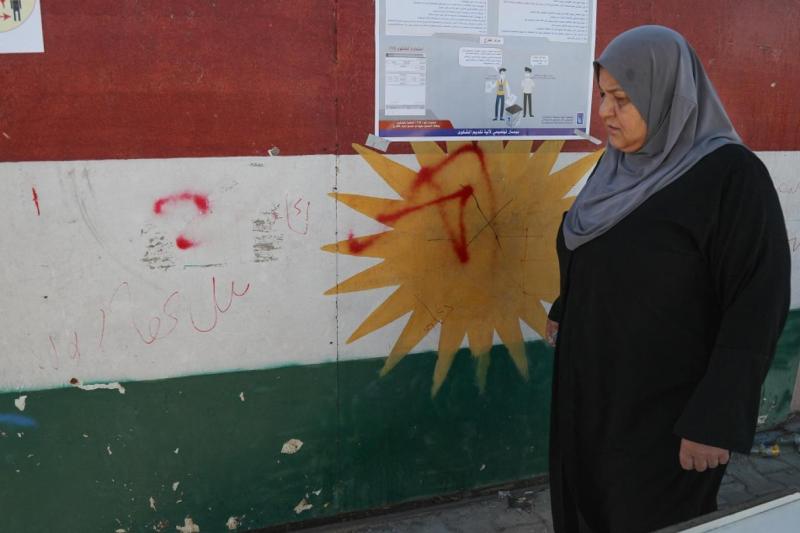 Irak Kürdistan'ındaki gelirler gözle görülür bir azalma sürecine girmiştir. Yönetim maaş ve ücretleri düzenli ödeyemiyor. Kaynak-independent ara.jpg Irak Kürdistan'ındaki gelirler gözle görülür bir azalma sürecine girmiştir. Yönetim maaş ve ücretleri düzenli ödeyemiyor. Kaynak-independent ara.jpg