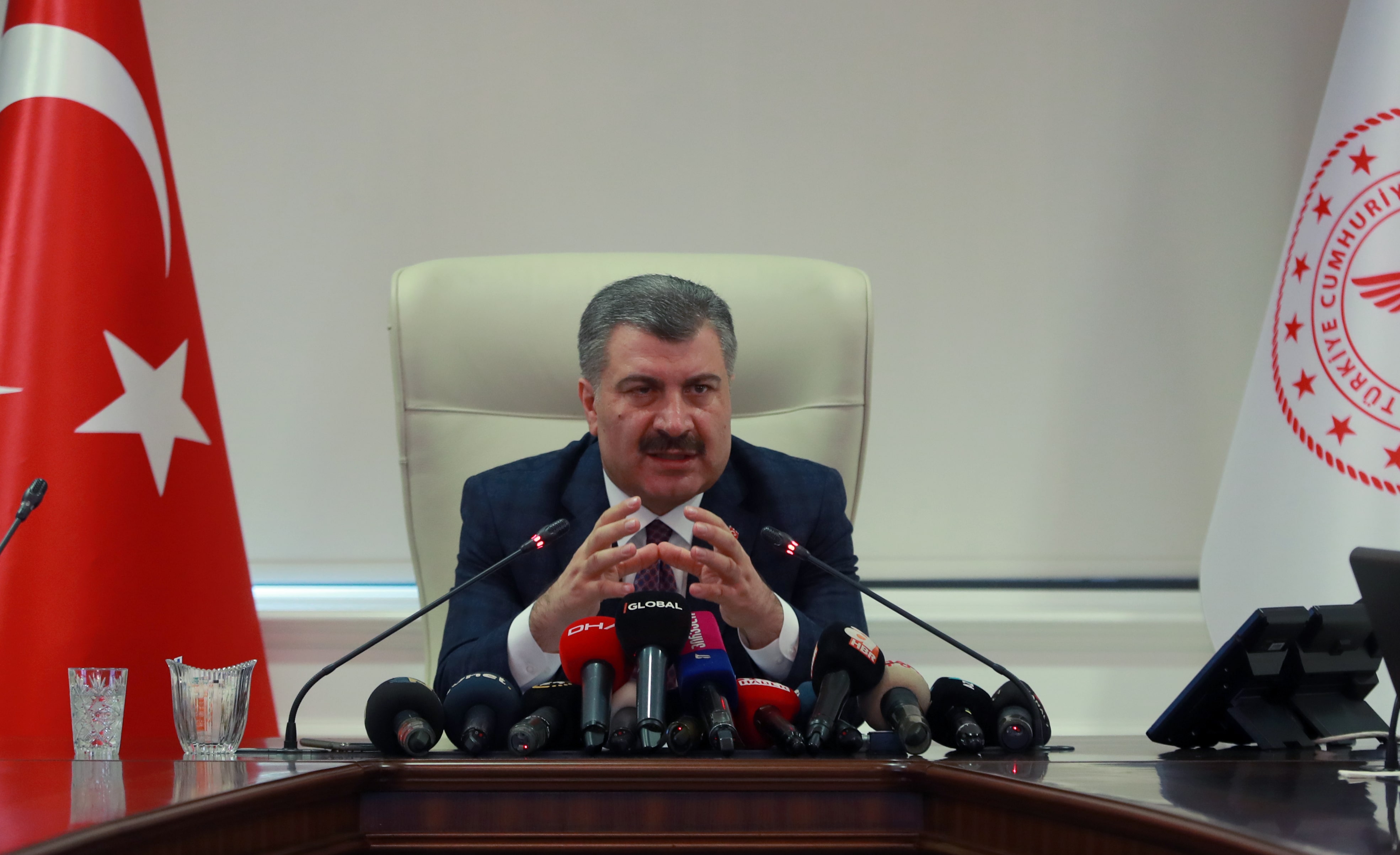 Saglik Bakani Koca Dan Koronavirus Aciklamasi Okullar Aciliyor Endise Edilecek Bir Durum Yok Independent Turkce