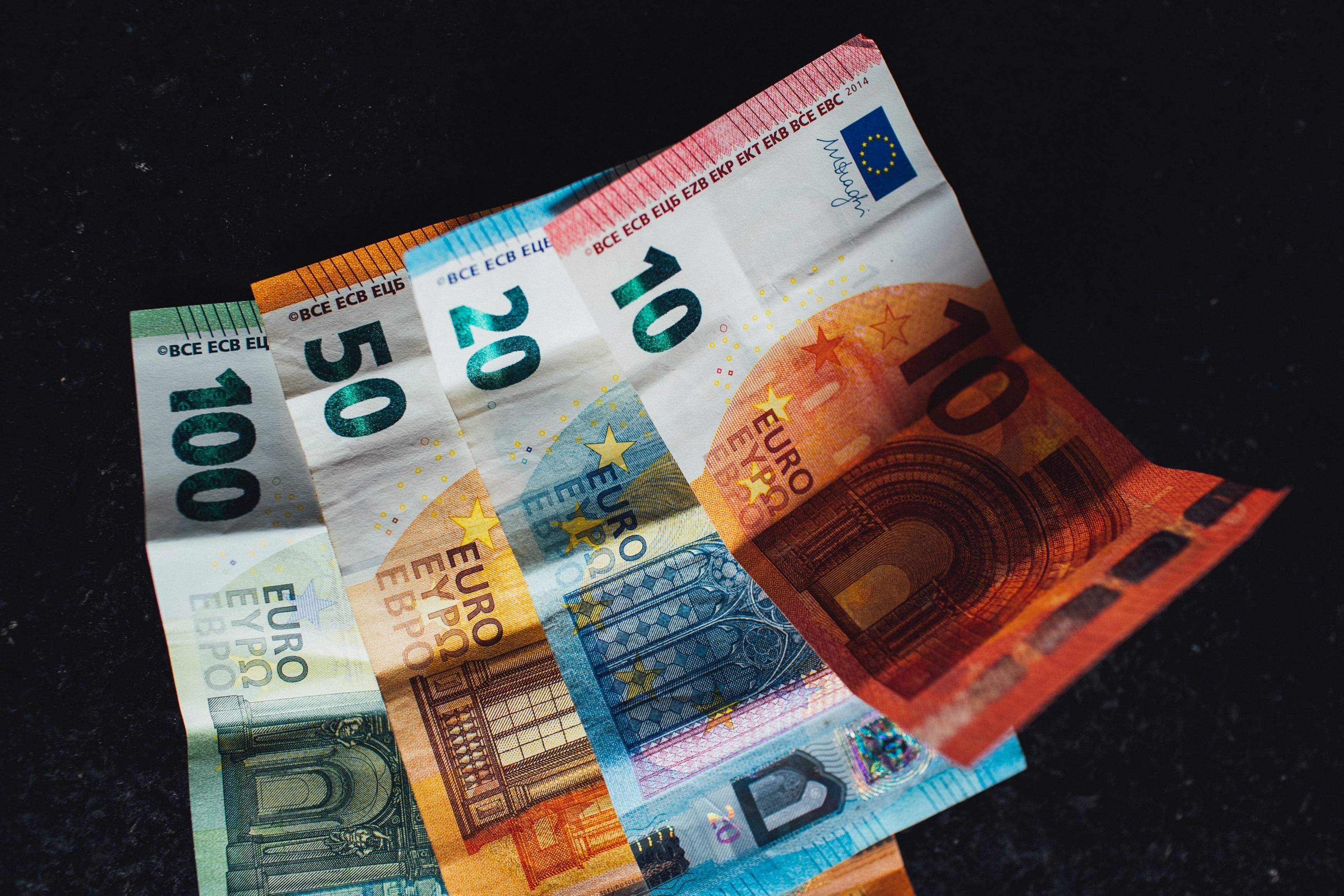 Abd Secim Sonuclari Oncesi Piyasalarda Gergin Bekleyis Dolar 8 Lira 50 Kurus Uzerinde Euro 10 Lirayi Gecti Independent Turkce
