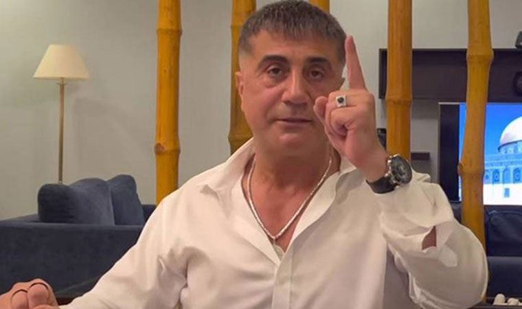Sedat Peker: Bize düşen, mülteciler tarafından haksızlığa uğrayan  gençlerimizi meşru müdafaa hakkımızı kullanarak korumaktır | Independent  Türkçe