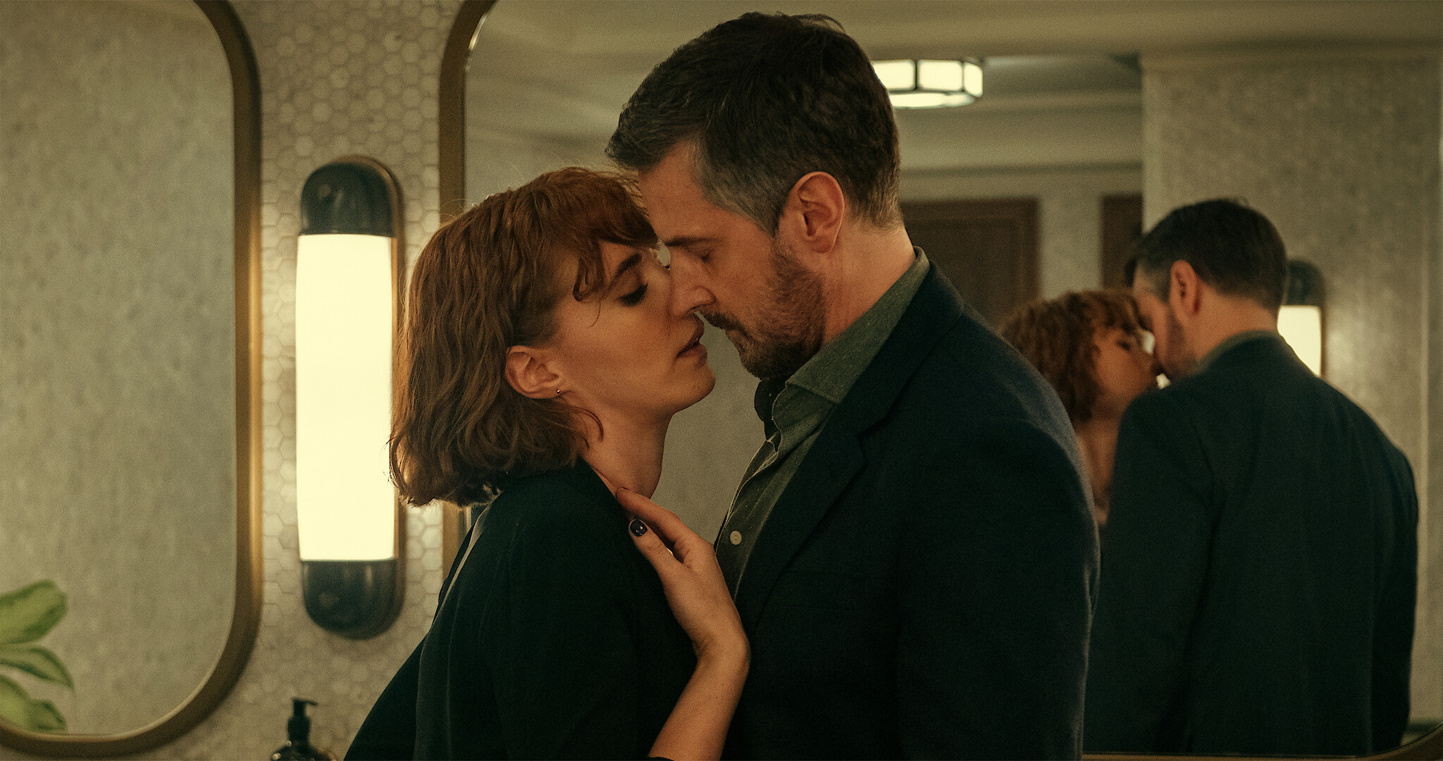 2023'ün en kötü dizileri açıklandı: Bir numarada tartışmalı Netflix yapımı  var | Independent Türkçe