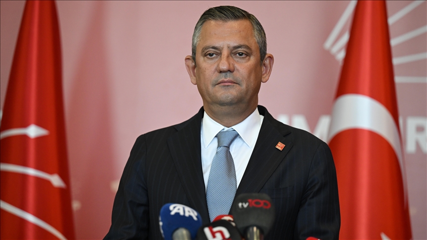 CHP Genel Başkanı Özgür Özel