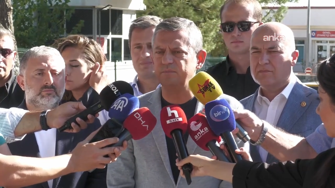 CHP Genel Başkanı Özel’den Aslanoğlu ve Soyer’e ziyaret: AK Partililer altında kalacaklarını biliyorlar