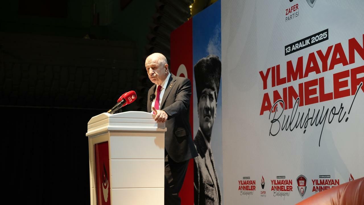 Ümit Özdağ: Uyuşturucu ve sanal kumar, milli güvenlik tehdidi olarak ele alınmalıdır