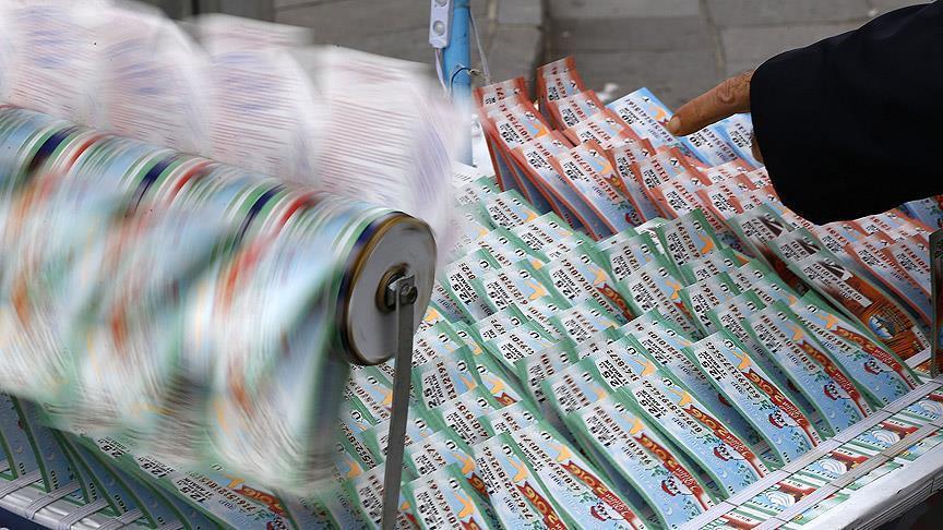İstanbul Valiliği'nden piyango bileti kararı: Cami önlerinde satış yasaklandı