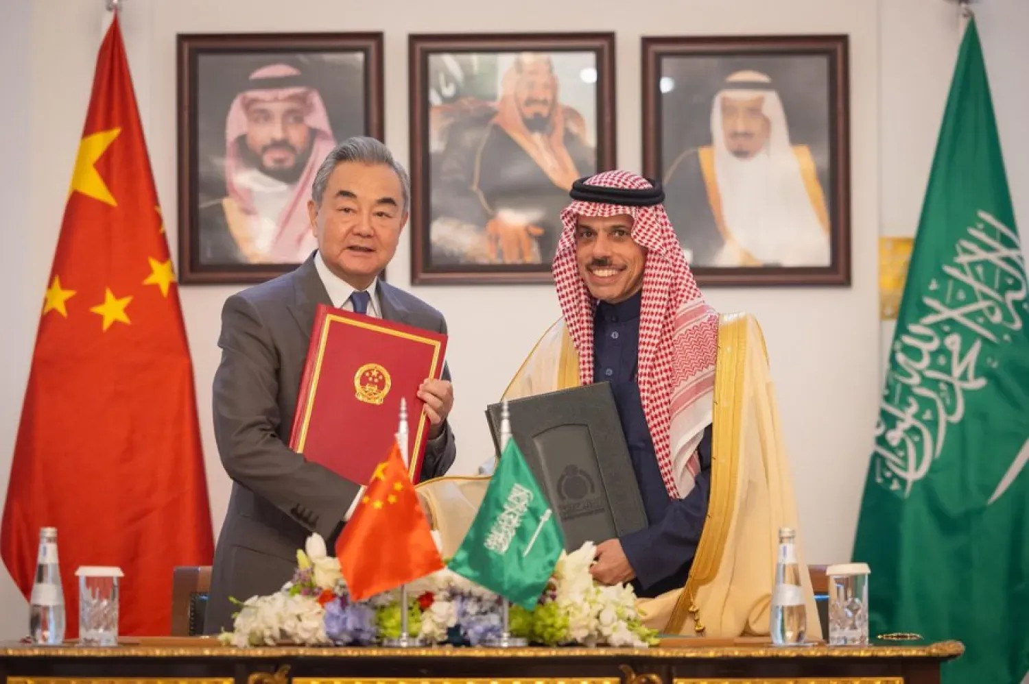 Suudi Arabistan ve Çin karşılıklı vize muafiyeti anlaşması imzaladı