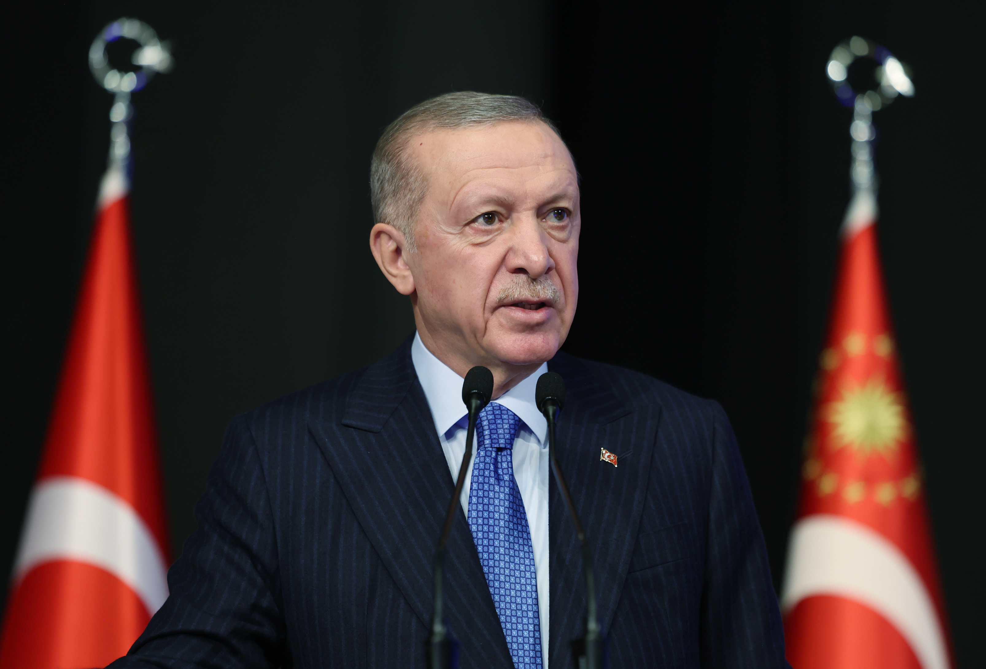 Erdoğan: Dış politikamızda ne eksen kayması ne de rota değişimi sözkonusu değil
