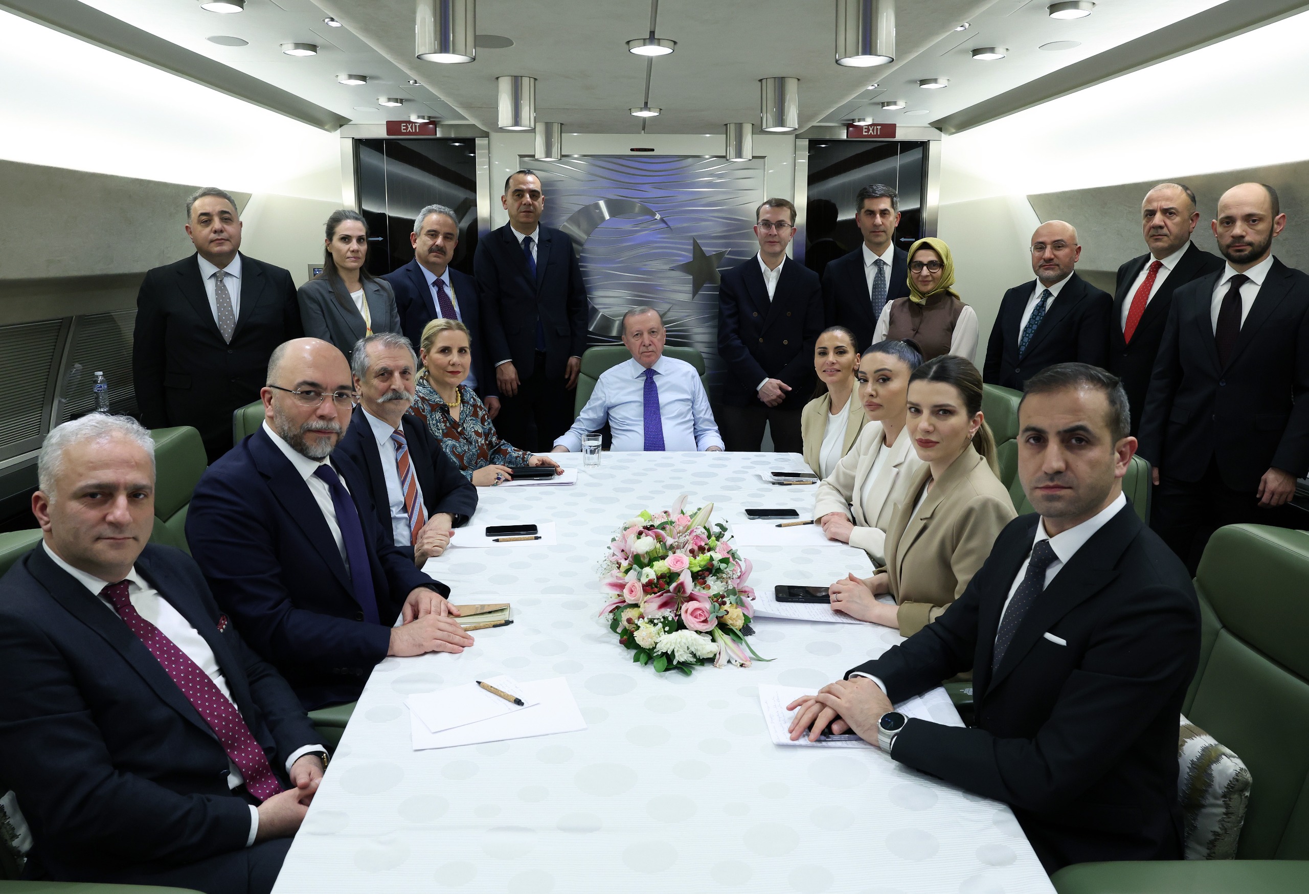 Erdoğan: Dik duracağız, dikleşmeyeceğiz ama CHP'ye de meydanı bırakmayacağız