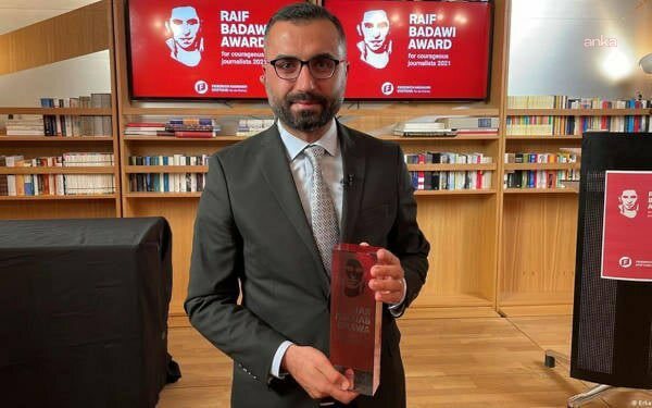 Gazeteci Alican Uludağ gözaltına alındı