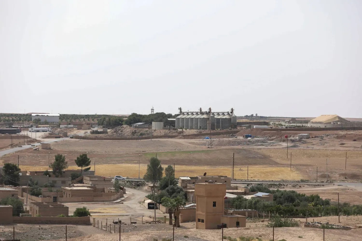 Irak, Suriye'ye roketli saldırı düzenledikleri iddiasıyla 4 kişiyi gözaltına aldı