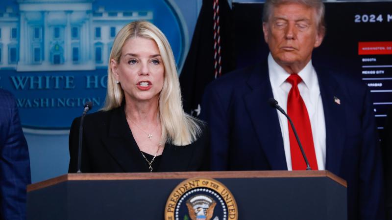 ABD Başkanı Trump, Adalet Bakanı Pam Bondi'yi görevden aldı