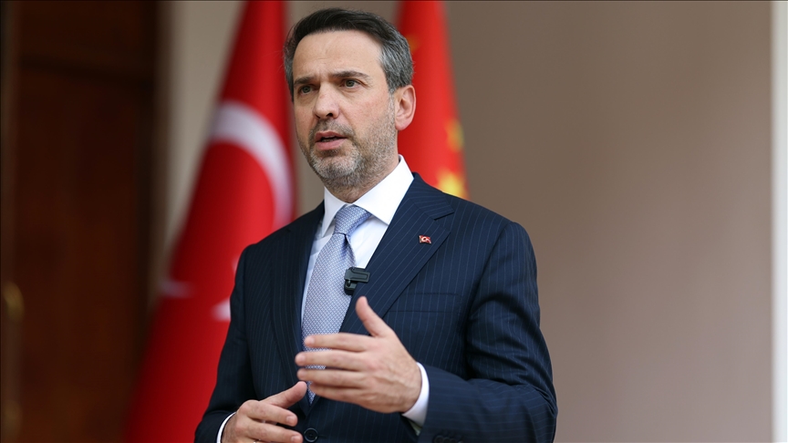 Enerji Bakanı Bayraktar: Enerji tedarikinde risk yok, gelişmeleri yakından izliyoruz