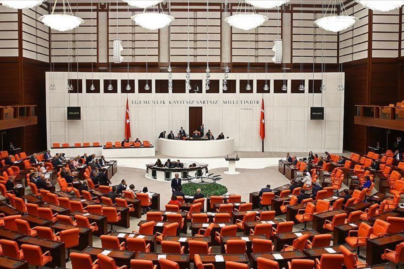 Ara seçim kararı: Meclisin takdiri mi, anayasal zorunluluk mu?
