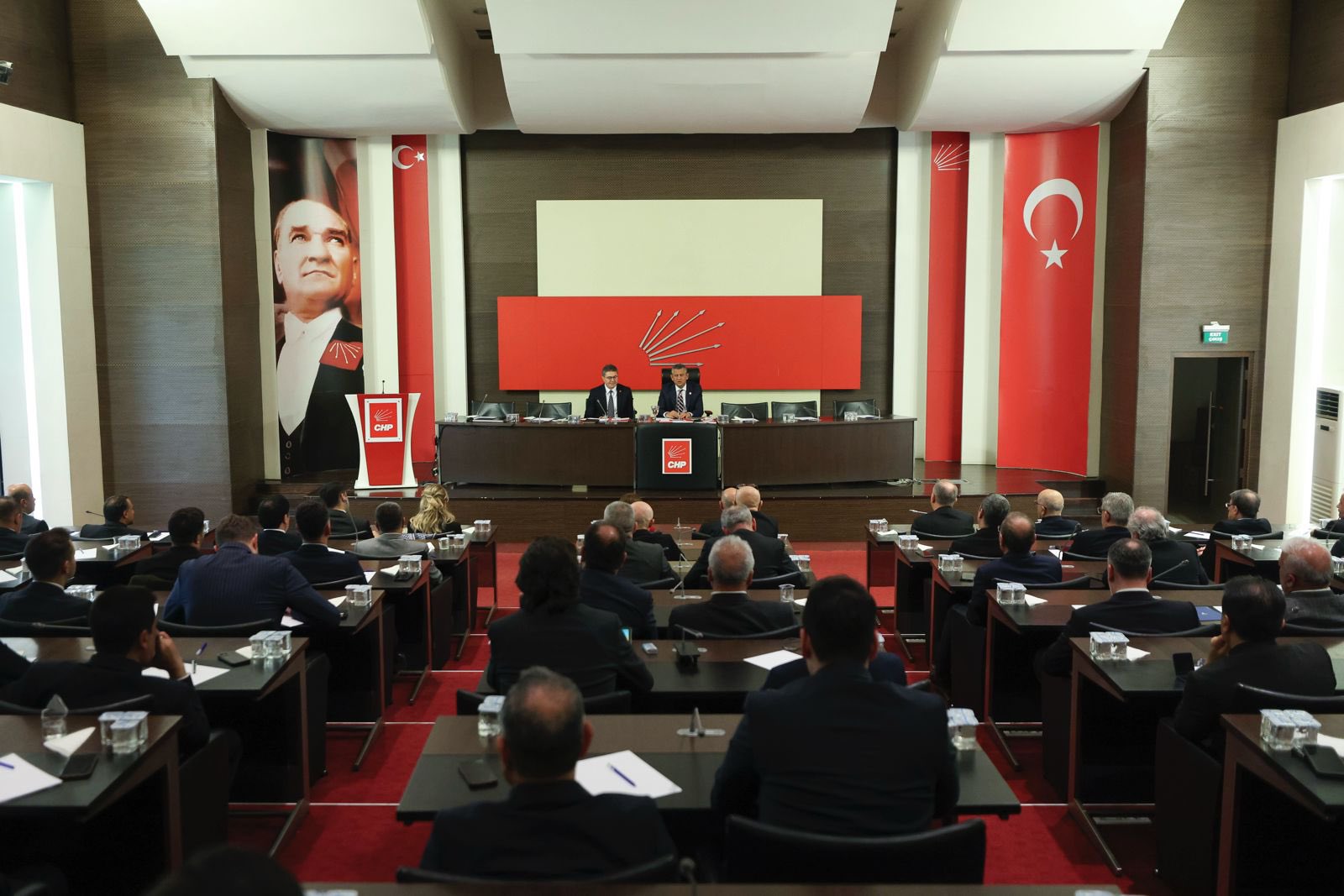 CHP il başkanları: Susmayacağız, geri çekilmeyeceğiz, teslim olmayacağız