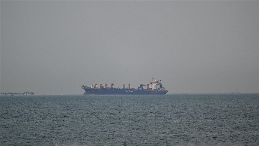 İran Hürmüz Boğazı'nı yeniden kapattı, zenginleştirilmiş uranyum konusunda anlaşmazlık