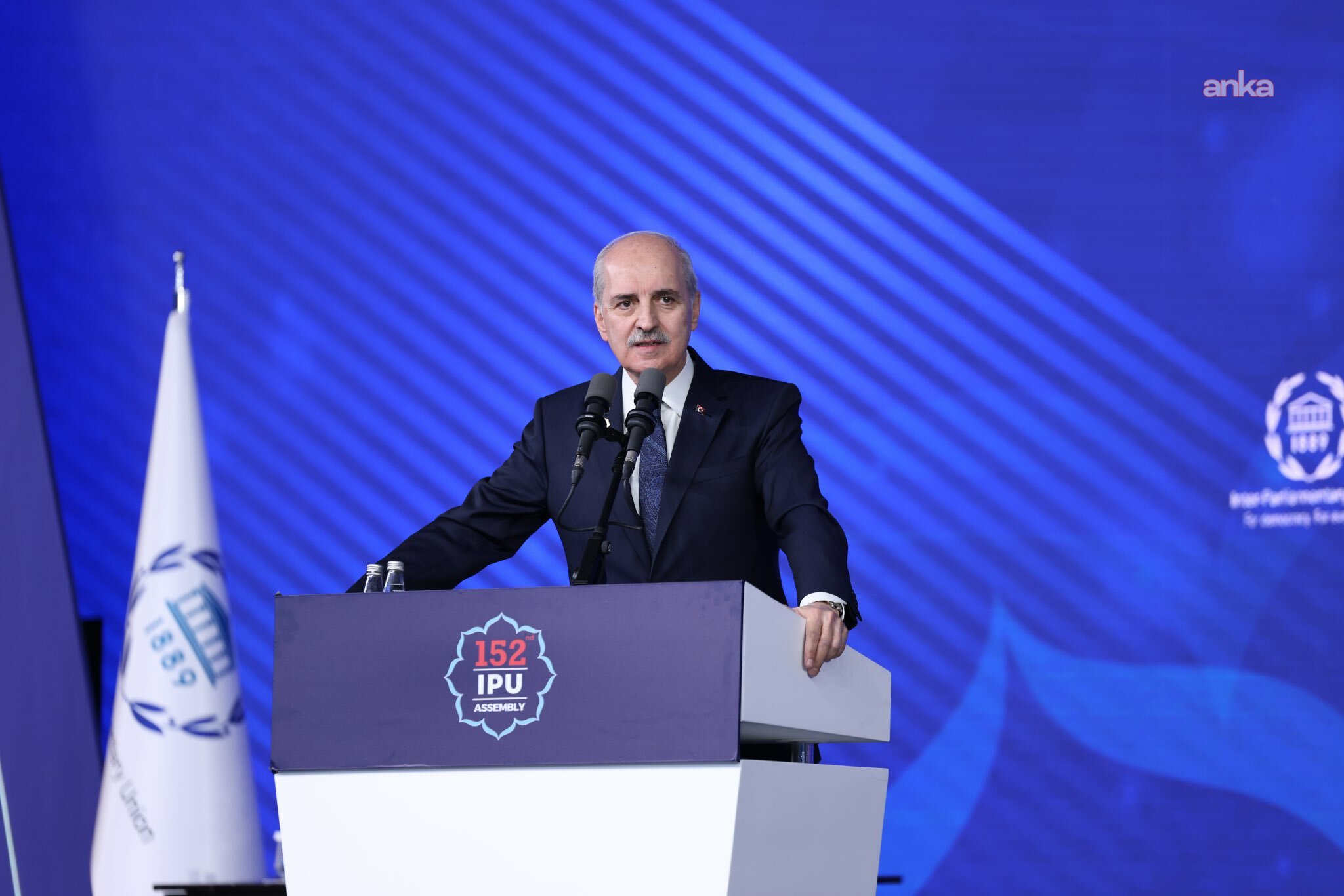 Kurtulmuş: Dünyanın yeni bir küresel mimariye ihtiyacı var