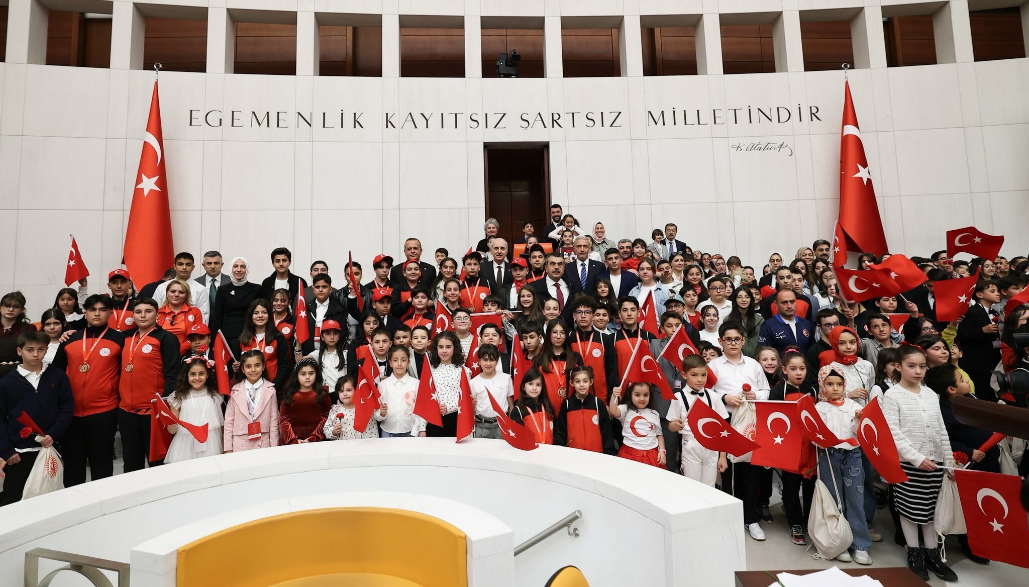 Kurtulmuş'tan okul saldırılarına ilişkin açıklama: Bu zor günleri aşacağız ve bu acıya sebep olan gerçek failleri de ortaya çıkaracağız