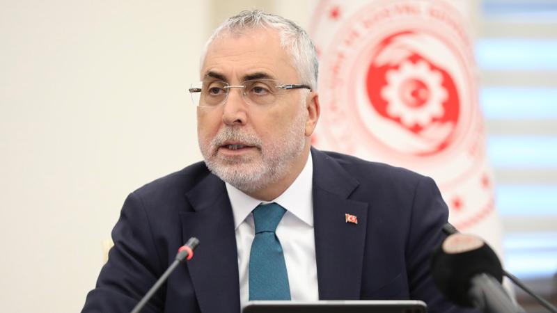 Bakan Işıkhan: 3 yılda 800 bin gence staj imkânı hedefliyoruz