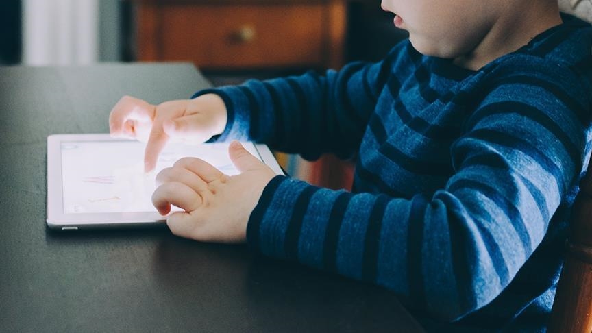 15 yaşını doldurmayan çocuklar sosyal ağlara giremeyecek