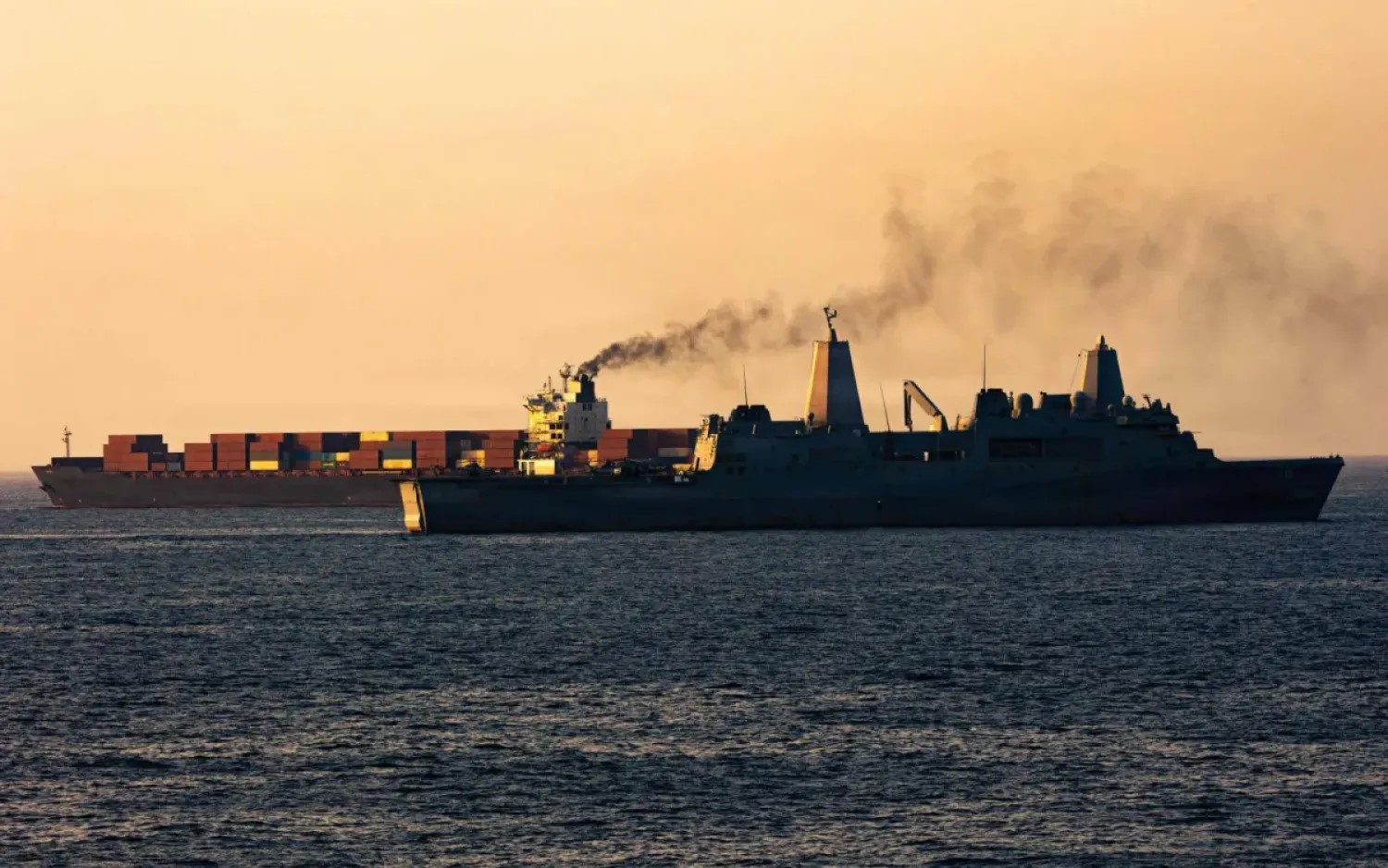 Washington’un dikkati kırılgan ateşkeste: Denizde ABD–İran gerilimi tırmanıyor