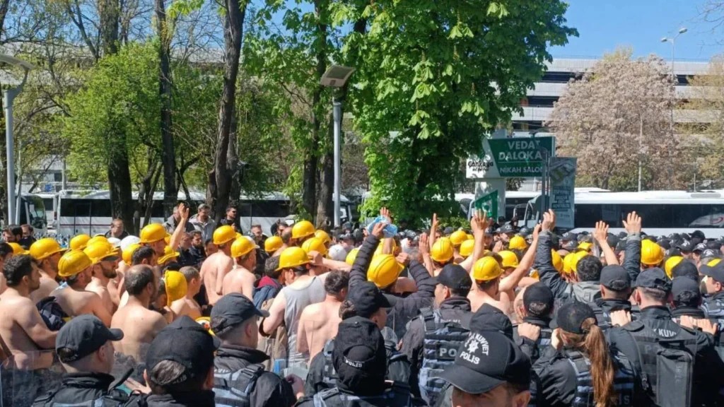 Doruk Madencilik İşçileri Açlık Grevinde Taleplerini İletmek Üzere İçişleri Bakanlığı ile Görüşme Gerçekleştirdi