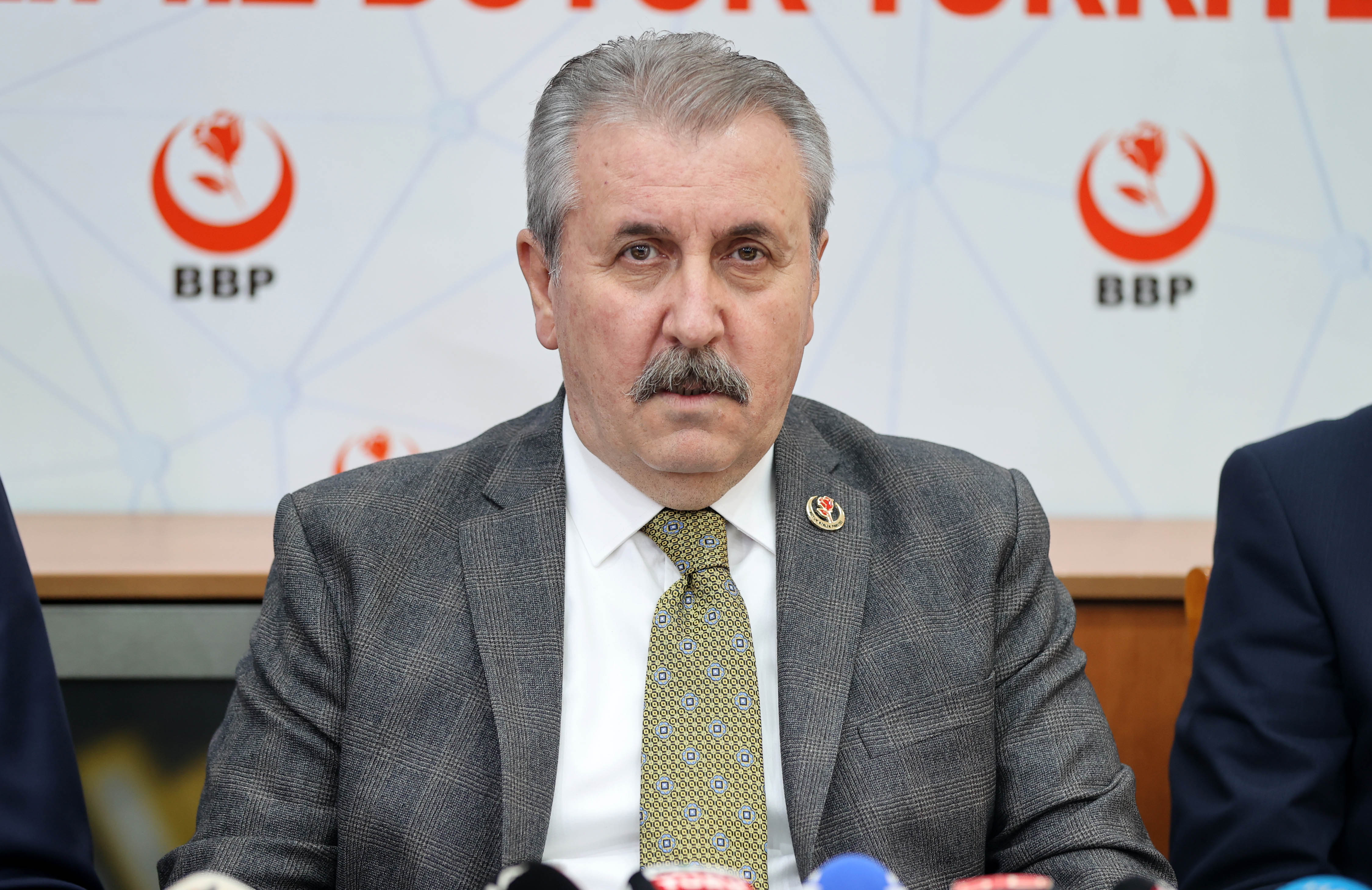 BBP Genel Başkanı Destici: Koskoca Amerika 10 milyon nüfuslu İsrail'in emrine girmiş vaziyette