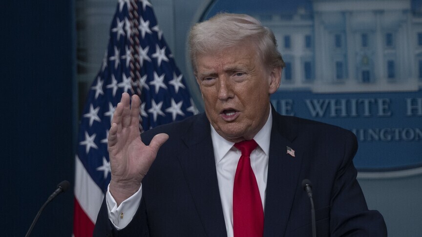 Trump: ABD gemilerine saldırı olursa İran ağır bedel öder