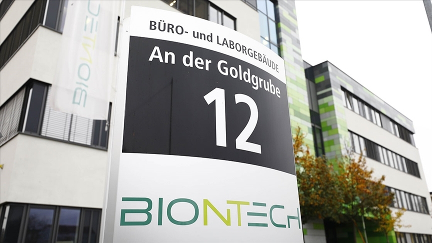 BioNTech, kapasite fazlası nedeniyle 1860 kişiyi işten çıkaracağını açıkladı