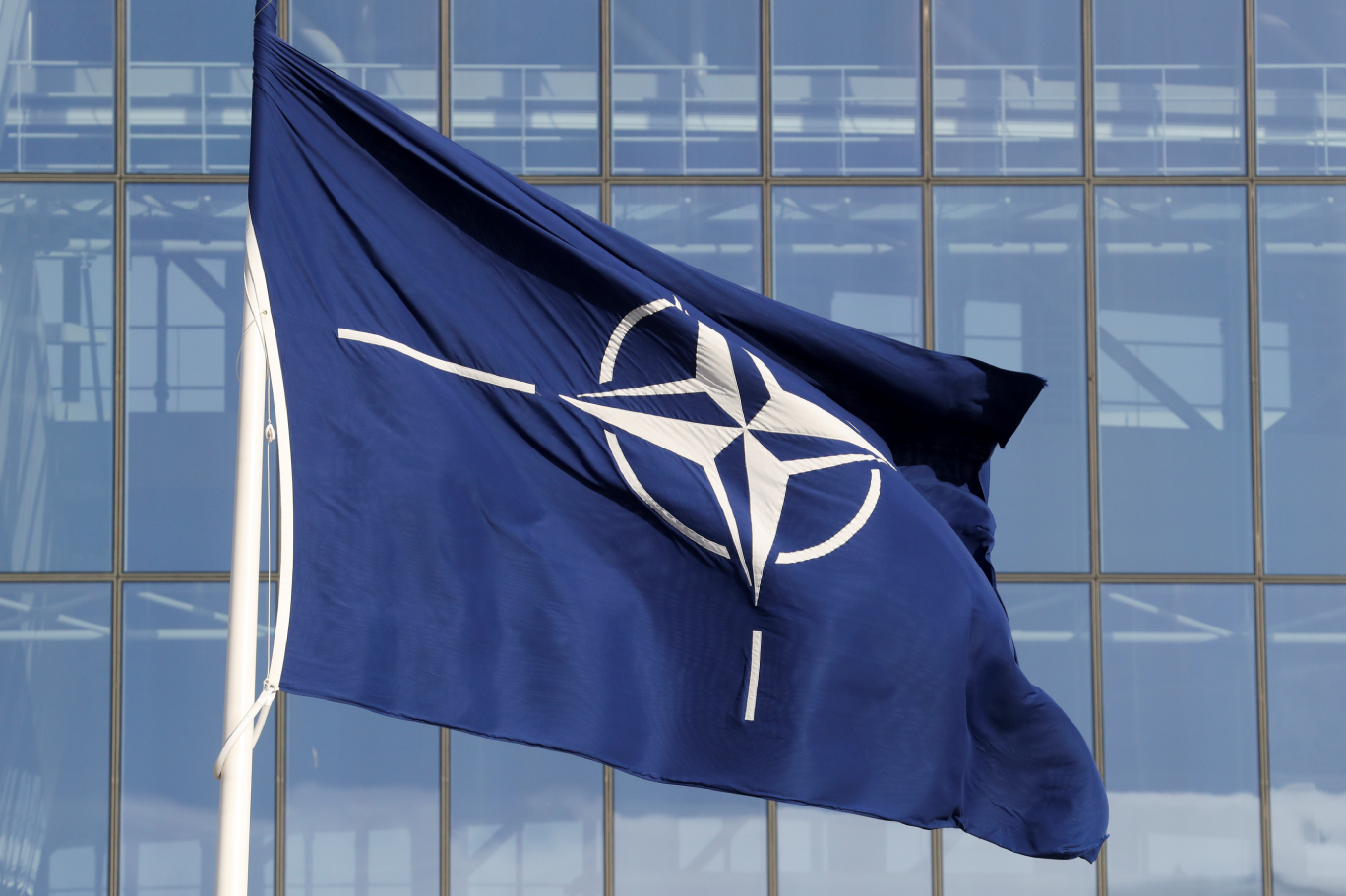 NATO'yu tartışmak