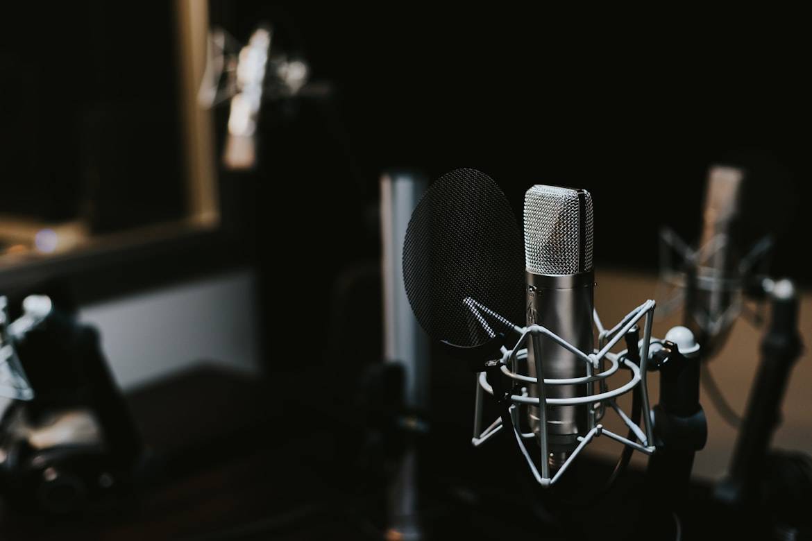 Yeni podcast'lerin üçte birinden fazlası yapay zekayla üretiliyor