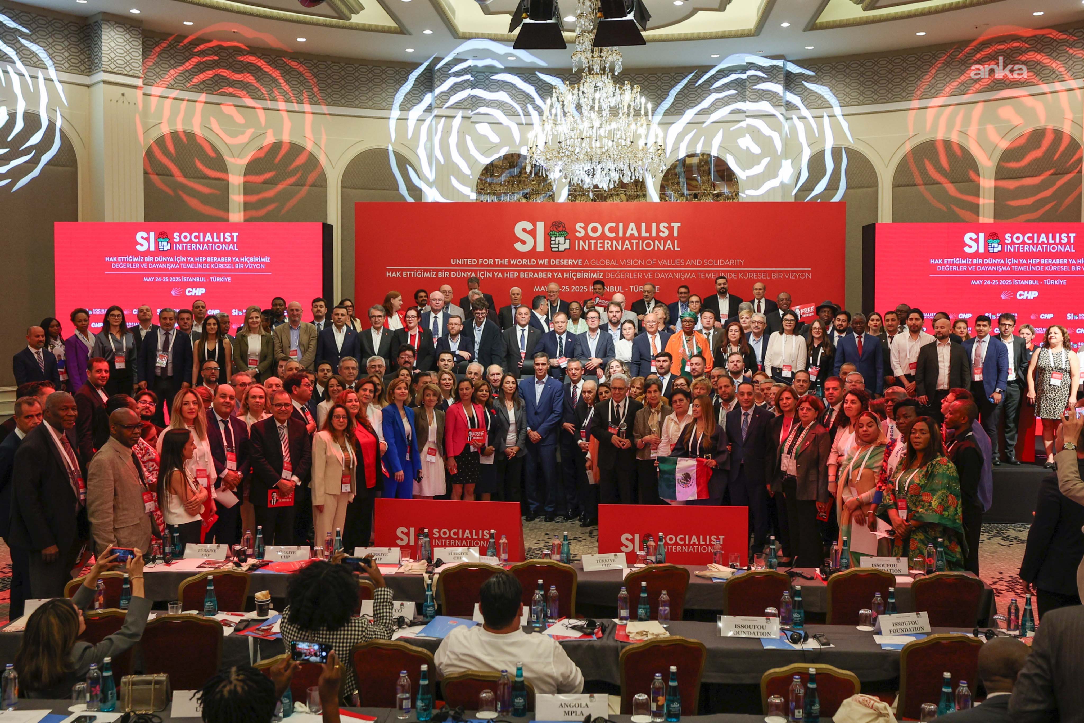 Sosyalist Enternasyonal: “Demokratik sistemine vurulmuş bir darbedir ve kesinlikle kabul edilemez”
