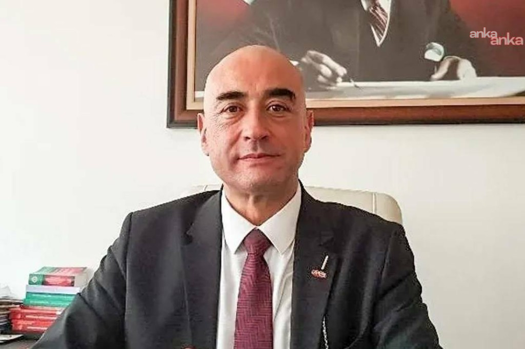 Kılıçdaroğlu, CHP’nin YSK Temsilcisi Mehmet Hadimi Yakupoğlu’nun görevine son verdi