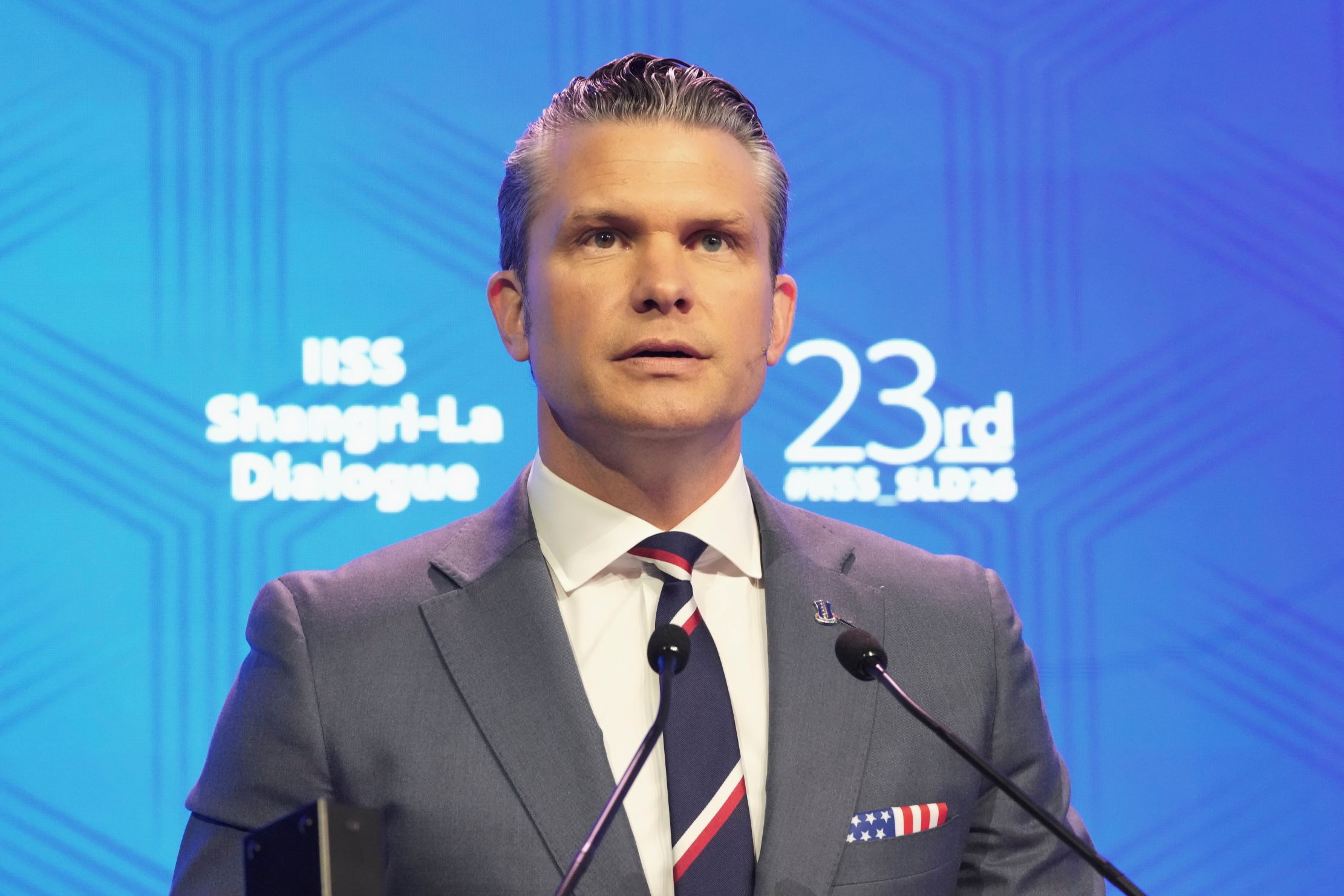 Çin söylemini değiştiren Hegseth'ten Asya ülkelerine çağrı