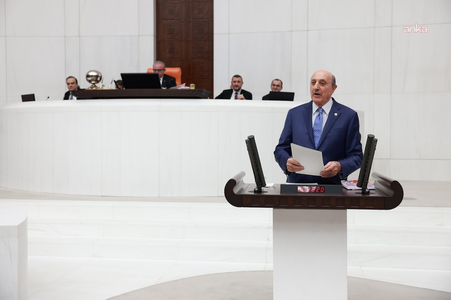 CHP’li İlhan Kesici: Bölünme endişesi artıyor, en büyük sorumluluk Kılıçdaroğlu’nda