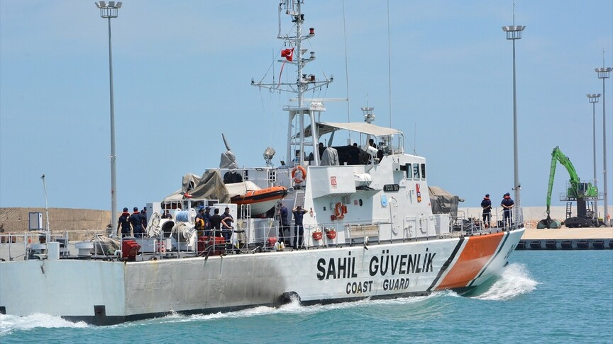 İçişleri Bakanlığı: Karadeniz'de balıkçı teknesine yönelik saldırı sonucu 1 kişi öldü, 4 kişi yaralandı