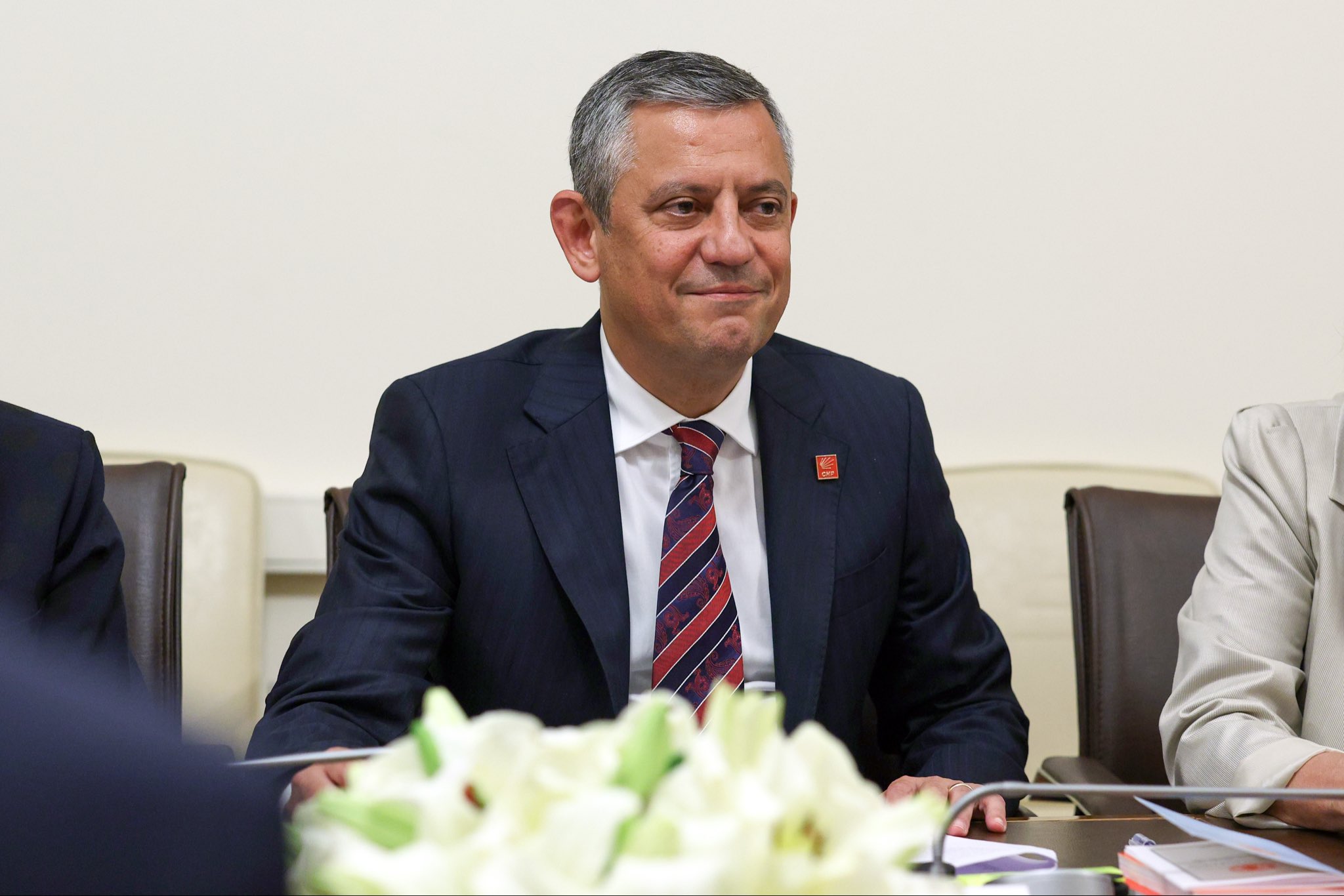Özgür Özel MYK’sını topladı, grup kararı açıklanacak