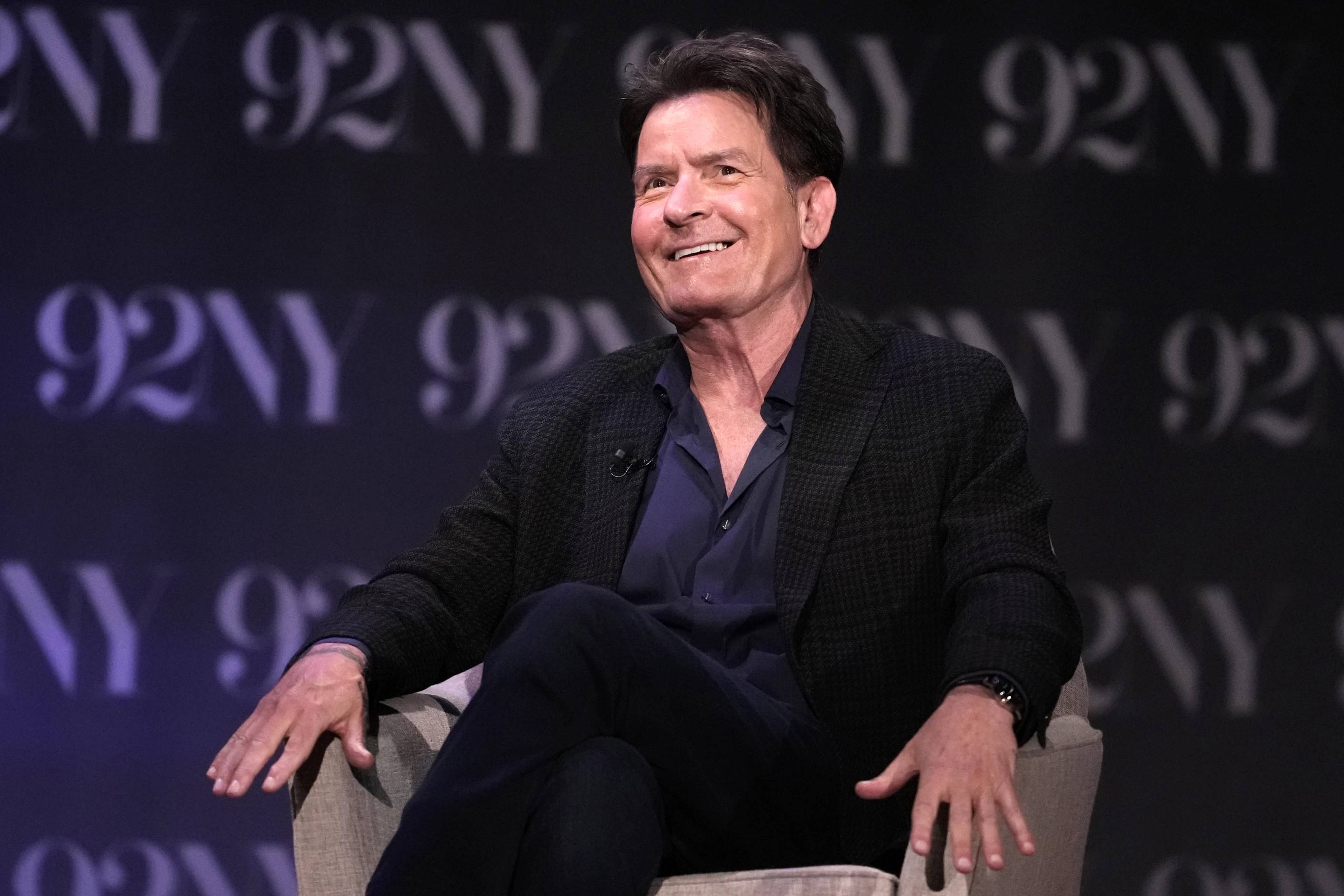 Charlie Sheen açıkladı: Martin Sheen, Netflix belgeselinde n
