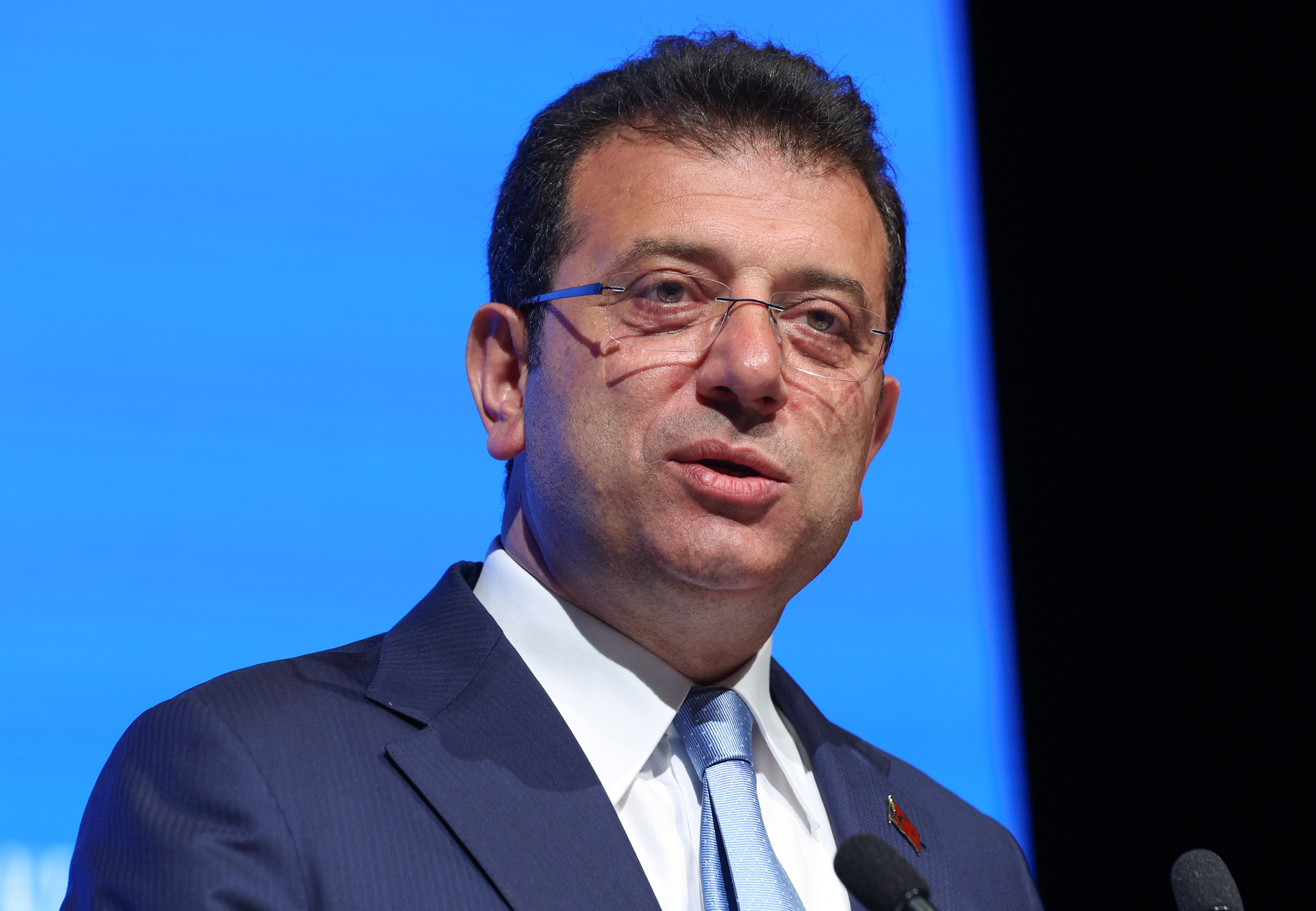 Ekrem İmamoğlu bugün Silivri'de üç ayrı davada hakim karşısına çıkıyor — İBB davasında savunma sırası ve takvim tartışması sürüyor