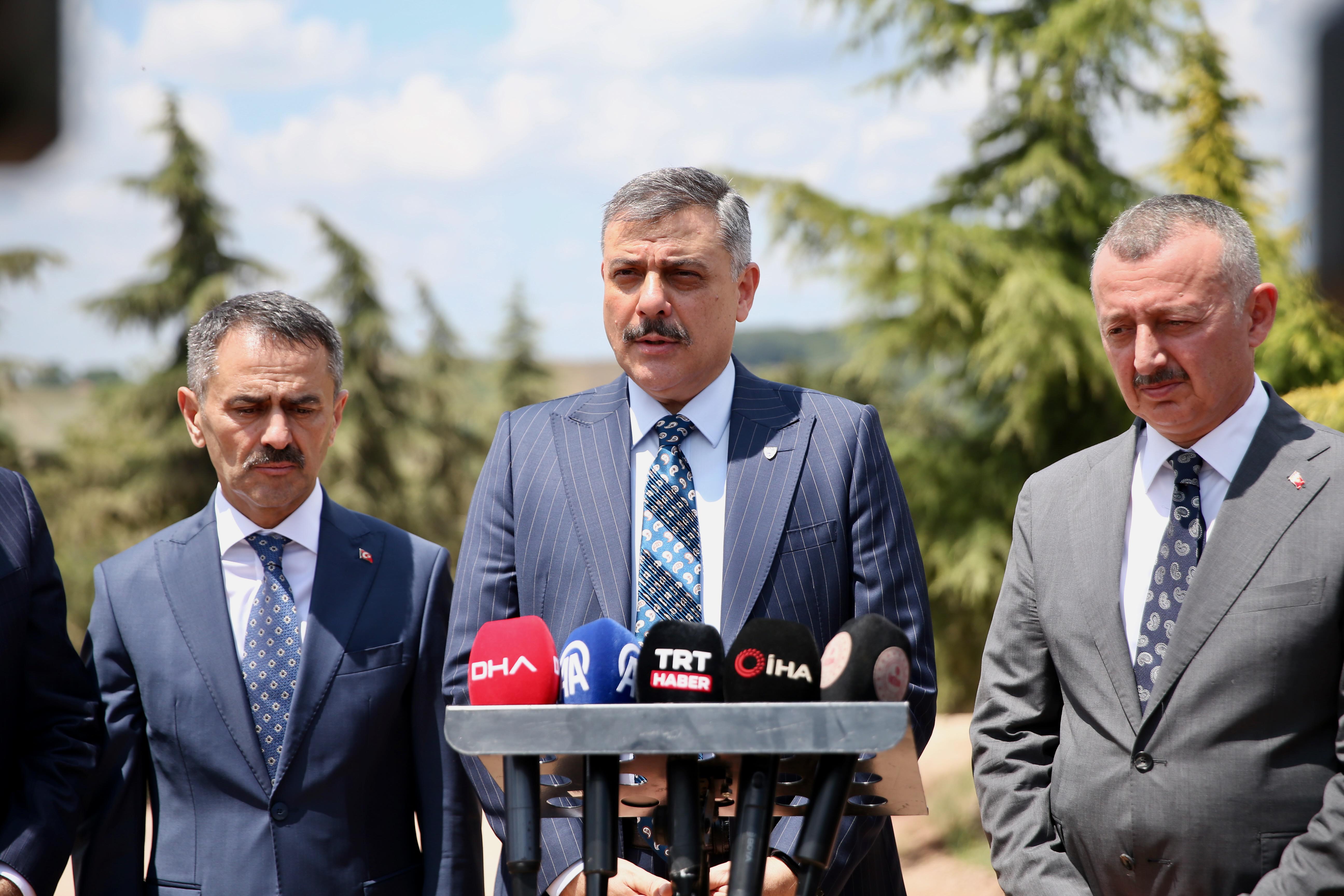 Bakan Çiftçi: Sokak hayvanlarının yüzde 92,35'i barınaklarda ve doğal yaşam alanlarında muhafaza ediliyor