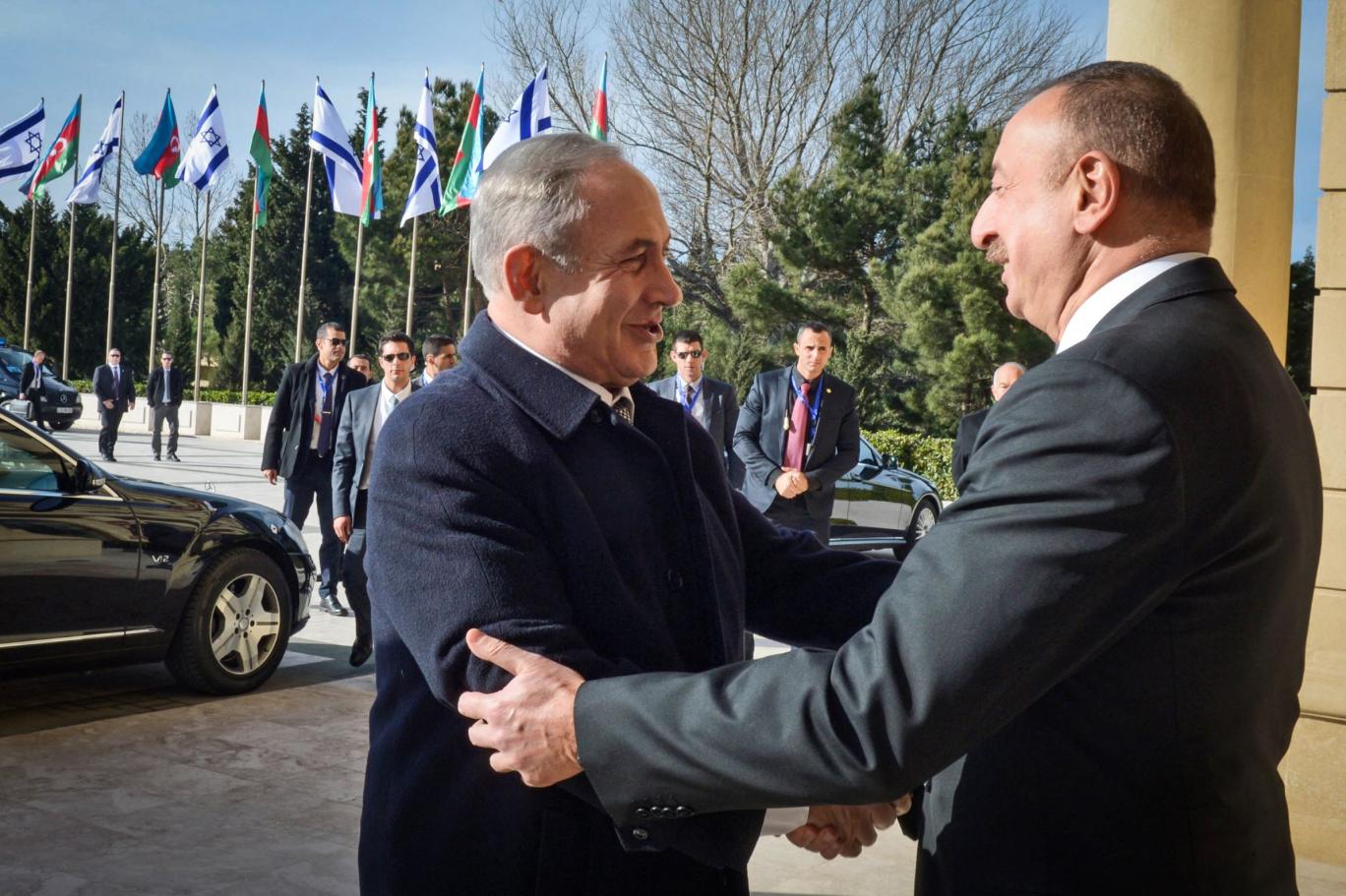 Haaretz: İsrail'i "Ermeni soykırımı" hamlesinden Azerbaycan vazgeçirdi