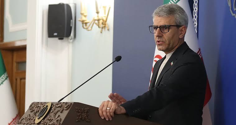 İran: Savaş ve barış kararını ABD veremez