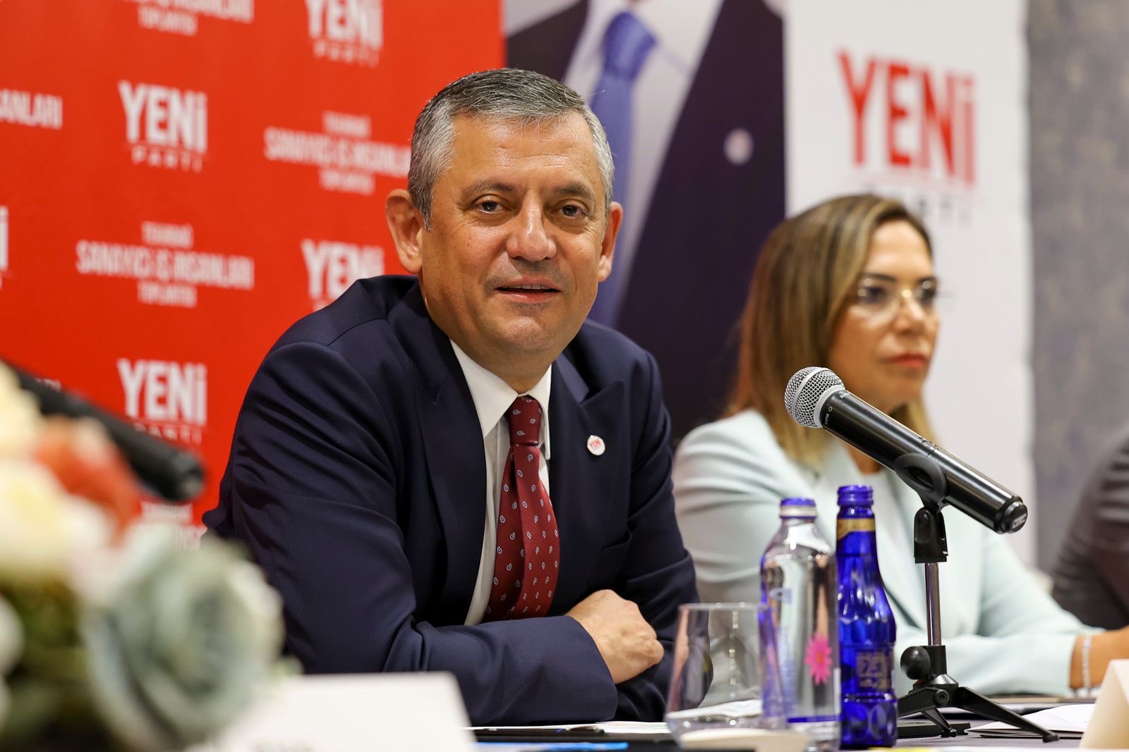 Özgür Özel Tekirdağ'da kalabalığa seslendi
