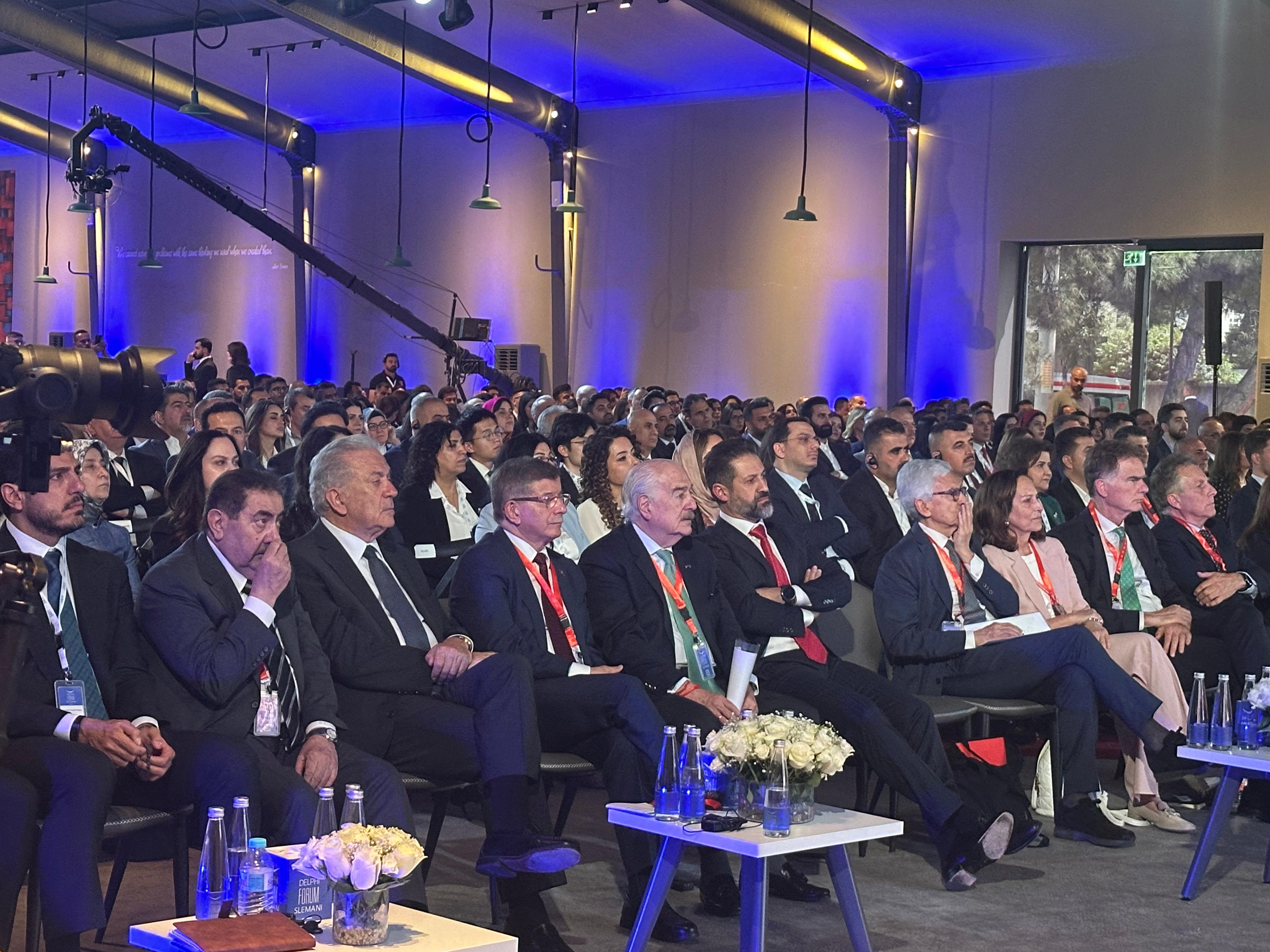 Ahmet Davutoğlu, Delphi Ekonomi Forumu