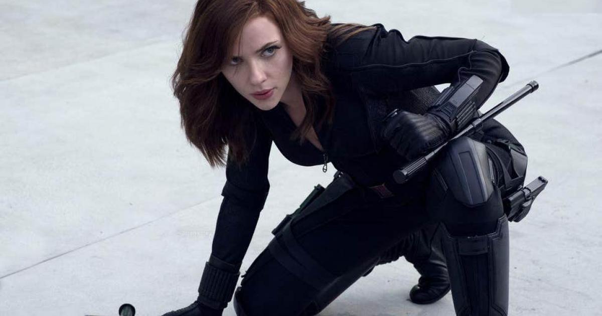 black widow scarlett johansson in set