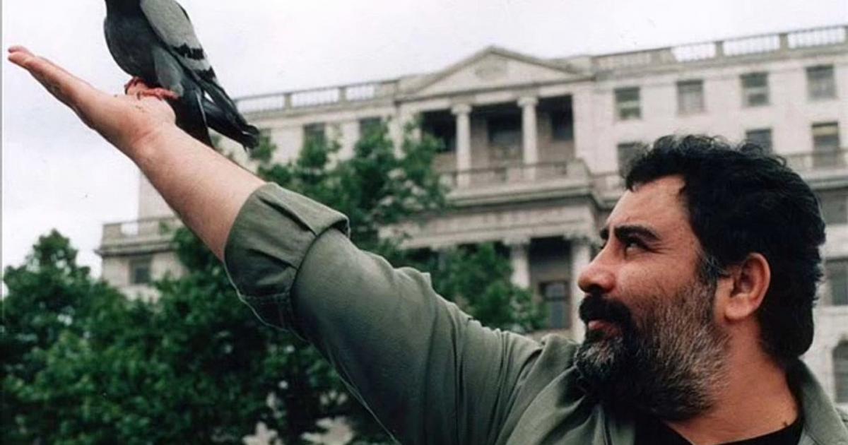 ahmet kaya ben vatansizliktan usuyorum