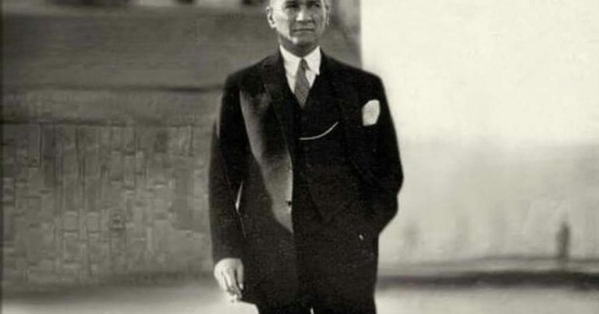 mustafa kemal in oz soyadi diye bir