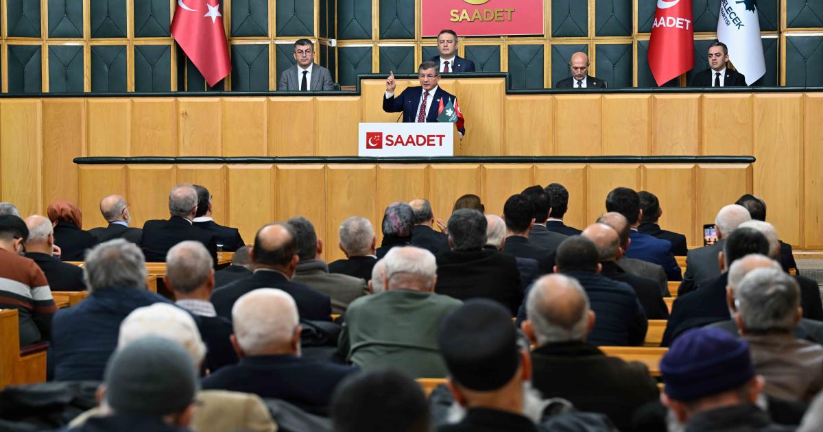 Ahmet Davutoğlu: 2024 ile ilgili çok derin kaygılar taşıyoruz | Independent Türkçe