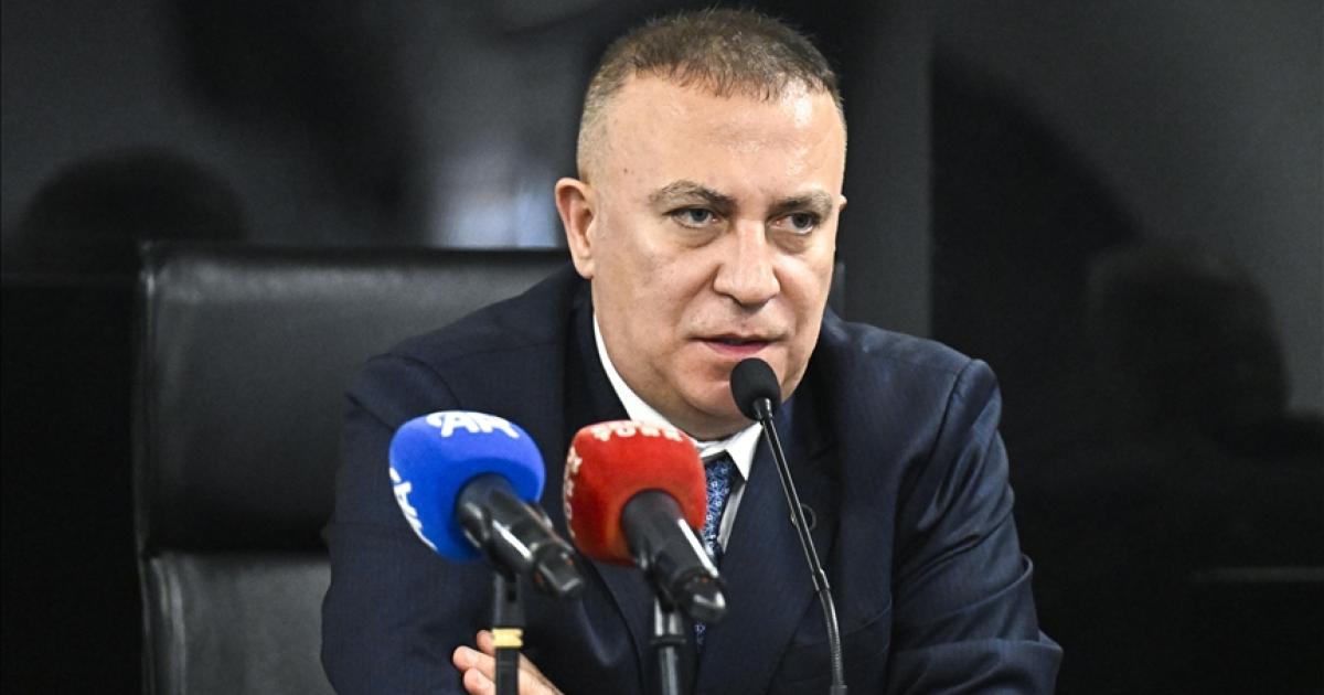 İzzet Ulvi Yönter MHP Genel Başkan Yardımcılığından istifa