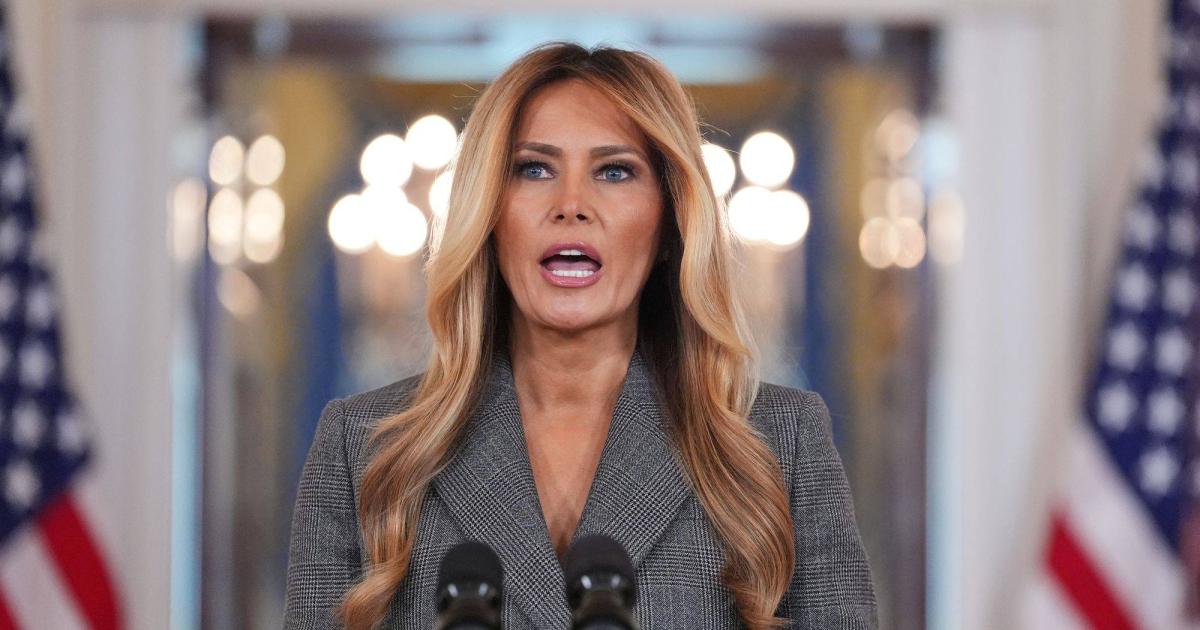 Melania Trump enaz sevilen ABD First Lady
