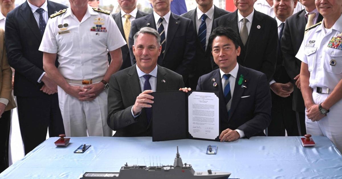 Japonya, Avustralya'yasavaş gemisi satışı